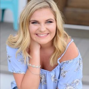 Meet your Posher, Trinity